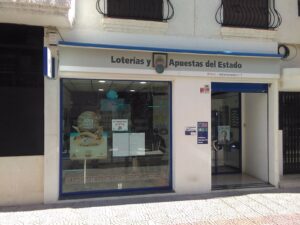 El 25508 reparte un cuarto premio en Moraira, Benidorm, Pedreguer y Manises 34 03765E1
