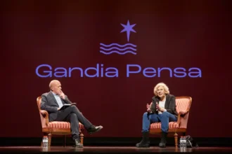 Joan-Carles Martí i Manuela Carmena.