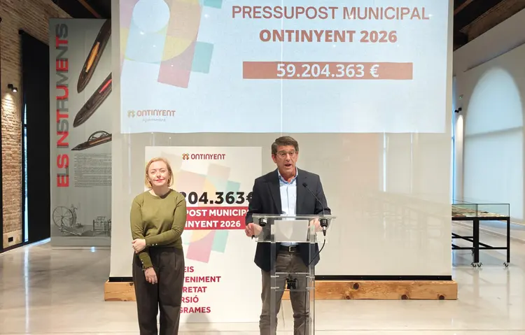 Natàlia Enguix i Jorge Rodríguez han presentat els pressupostos d'Ontinyent.