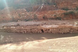 Imagen de parte de la acequia descubierta con la DANA.