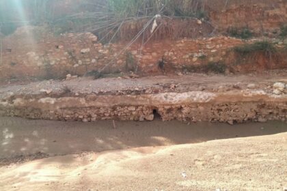 Imagen de parte de la acequia descubierta con la DANA.