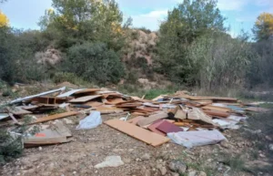 El Ayuntamiento de Manises abre expedientes por vertidos ilegales de residuos 32 20260119Abocamentillegal