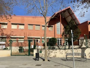 Manises reclama a la Generalitat acabar con el bloqueo del Pla Edificant 31 IMG6777