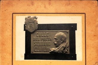 VSC 0010 Placa calle VSC en Requena del escultor Jose Arnal foto E Vizcaino Grao Valencia