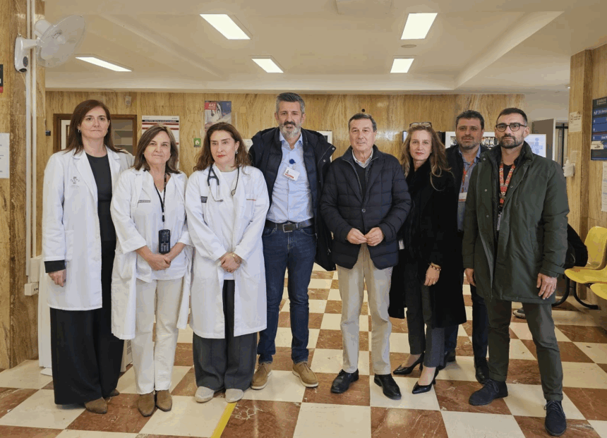 El conseller de Sanidad ha visitado el Hospital de Requena.