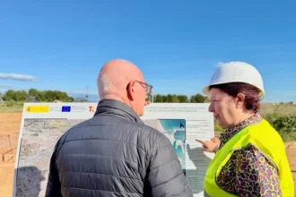 AlcaldedePaiportaVicentCiscarylasecretariadeEstadodeAgriculturayAlimentacionBegonaGarcia1 1