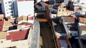 Vistas aeereas de la Calle bunol y Puente viejo
