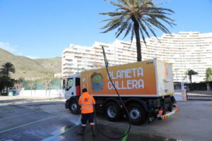 Així és el nou vehicle polivalent de Cullera: 15.000 litres per a netejar carrers i apagar focs 42 vehicle nodrissa Cullera 2