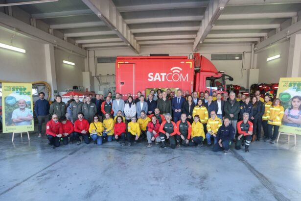 260331 EMER Foto1 Mut Valderrama Stop al Foc