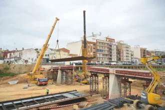 5afbecec1cac4d7aa33a00d736563d70