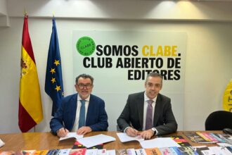 Arsenio Escolar y Santiago Calaforra firman acuerdo colaboracion