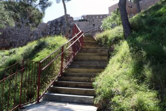 Entorn restaurat del Castell i del Teatre Romà de Sagunt.
