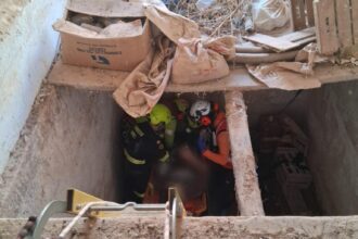 Los bomberos han intervenido en el rescate de Venta del Moro.