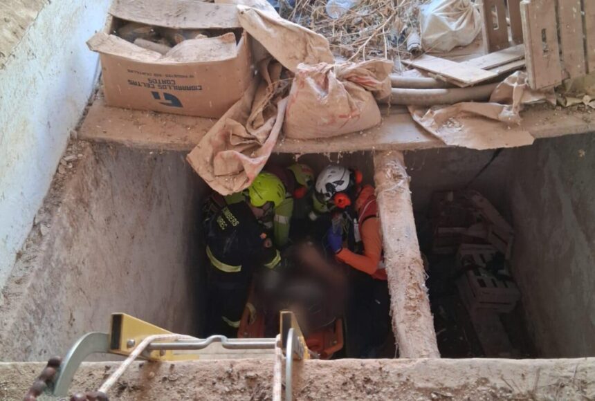 Los bomberos han intervenido en el rescate de Venta del Moro.