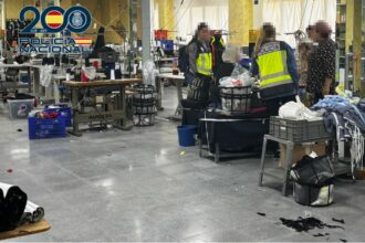 Taller clandestino desmantelado en el Camp de Túria.