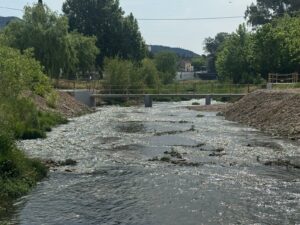 Calles recupera la conexión sobre el río Tuéjar 25 260428 Visita Calles 2