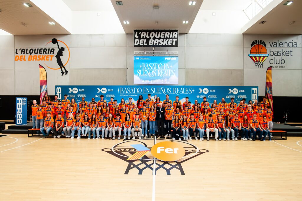 Foto de familia Proyecto FER 2026