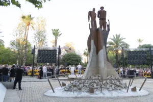 Monument Revivim 1