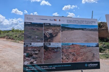 Cartel sobre el progreso del acopio de residuos de la DANA en Utiel.