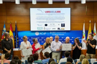 Un momento del Hermanamiento literario entre Valencia y Lituania. Foto Rafa Sulbaran