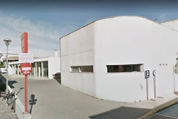 centro salud ayora