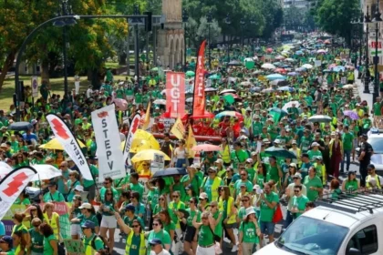 Protesta de los profesores en València.