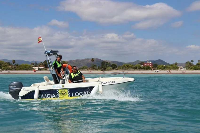 Patrulla marítima de la Policia Local de Sagunt.