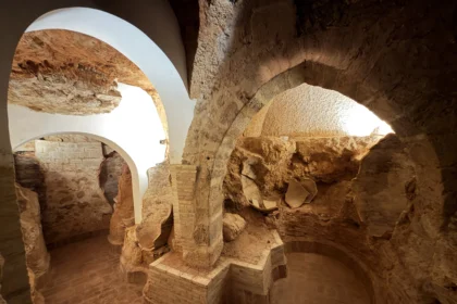 Bodegas subterráneas de Utiel.
