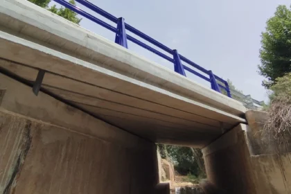 Puente finalizado en Utiel.