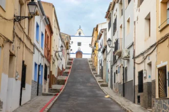 Ayora es uno de los municipios de la comarca El valle de Cofrentes-Ayora con un descenso del paro en el mes de junio