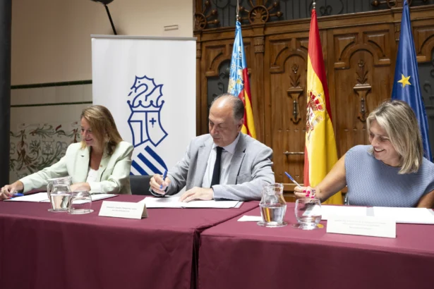 Consorcio de Bomberos de Castellón y la Diputación cierran un protocolo de actuación.