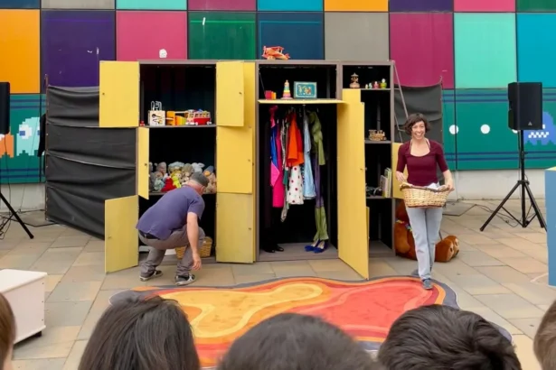 Espectacle 'Juga!' de la companyia La Trócola.