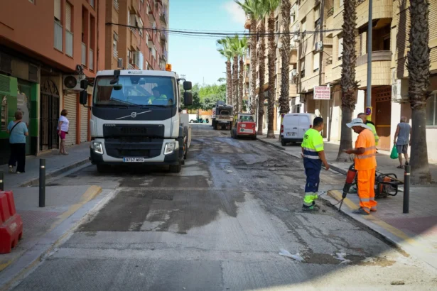 Plan de reasfaltado en el municipio de Torrent