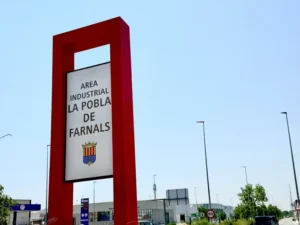 La Pobla de Farnals moderniza su polígono industrial con nueva videovigilancia 29 AreaIndustrialdeLaPobladeFarnals