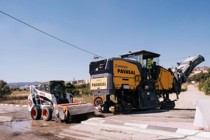 Trabajos de asfaltado en Cheste.