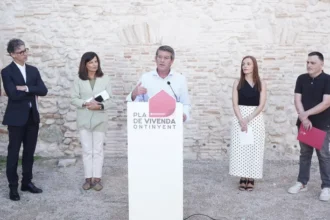 L'alcalde d'Ontinyent, Jorge Rodríguez, ha presentat la iniciativa.