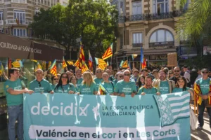 decidix pancarta valencianismo